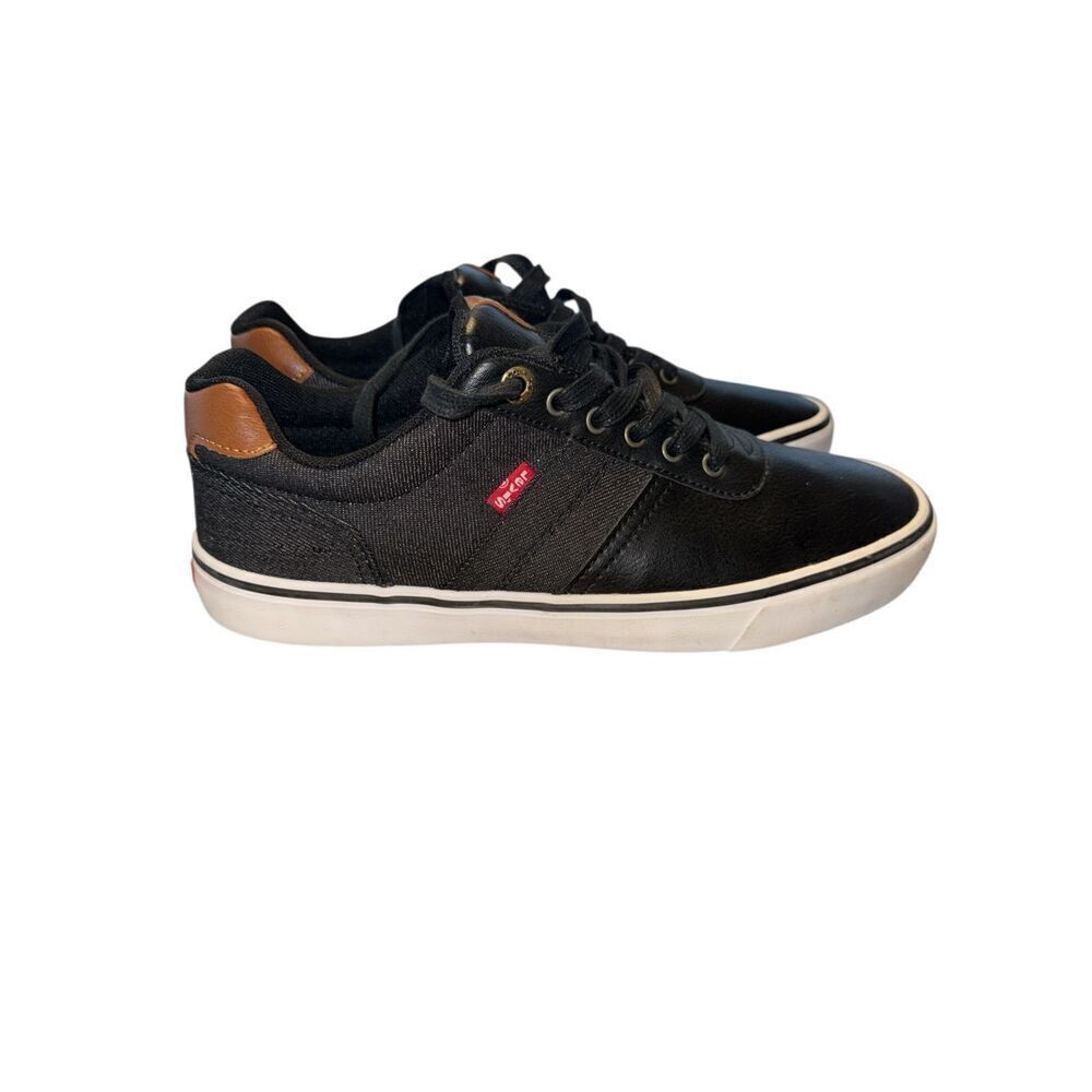 Levi's Comfort Men's SHOES, Black Low Cut Model 51776101A Size 8.5